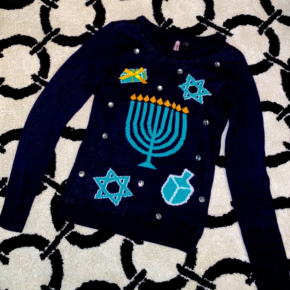 Hanukah, light up sweater